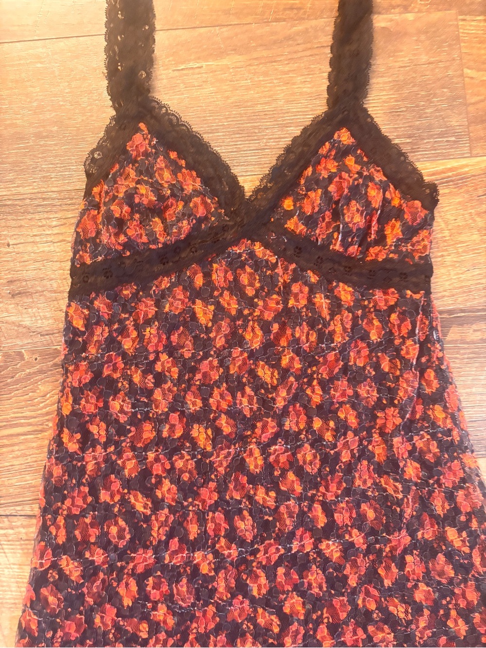 Urban Outfitters Black Red Floral Lace Slip Mini Dress S - Picture 6 of 7
